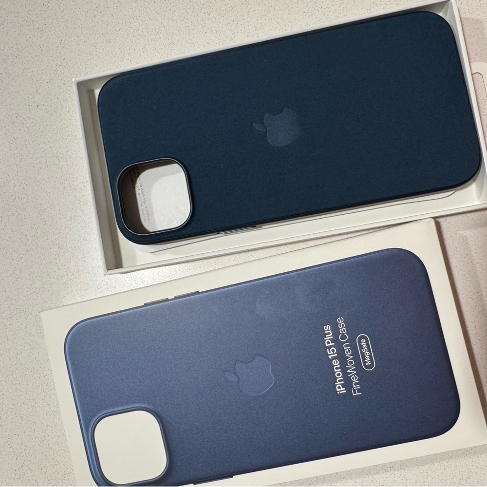 Apple iPhone 15 Plus FineWoven  Case - Blue